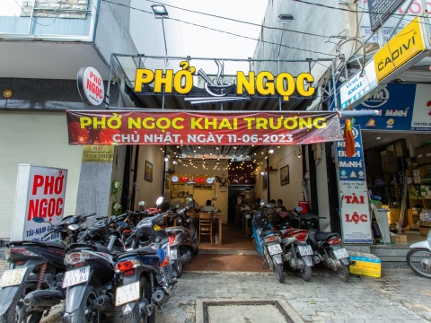 ambum 5 không gian quán 