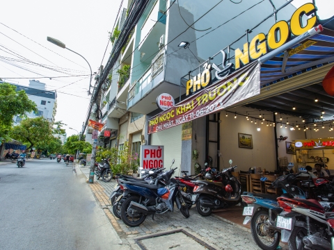 ambum 5 không gian quán 